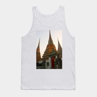 First entrance view to Phra Chedi Rai with two guardians Tank Top